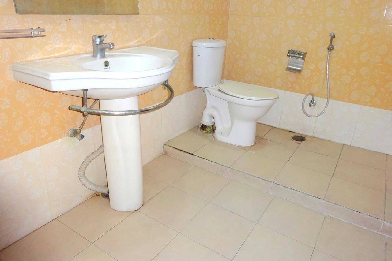 Hotel Utsav Nathdwara Bagian luar foto