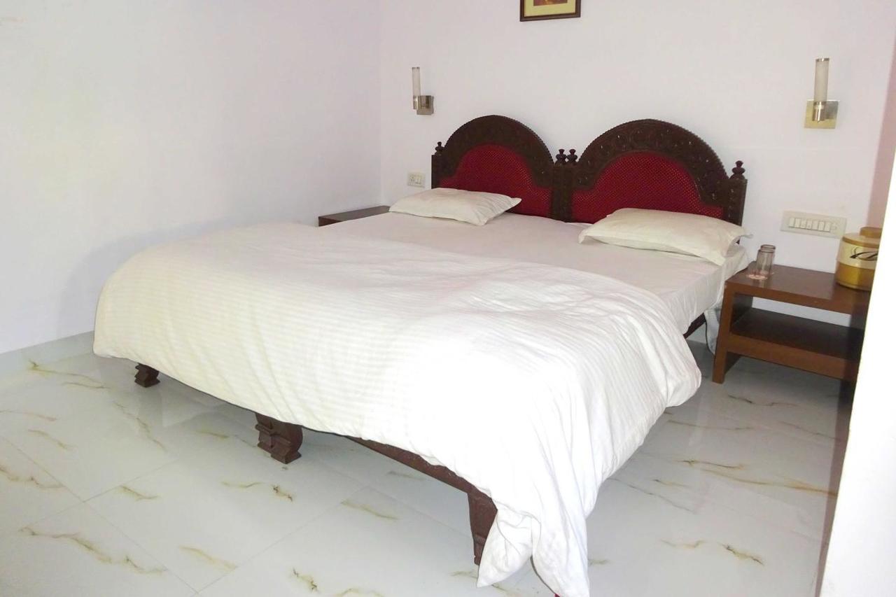 Hotel Utsav Nathdwara Bagian luar foto