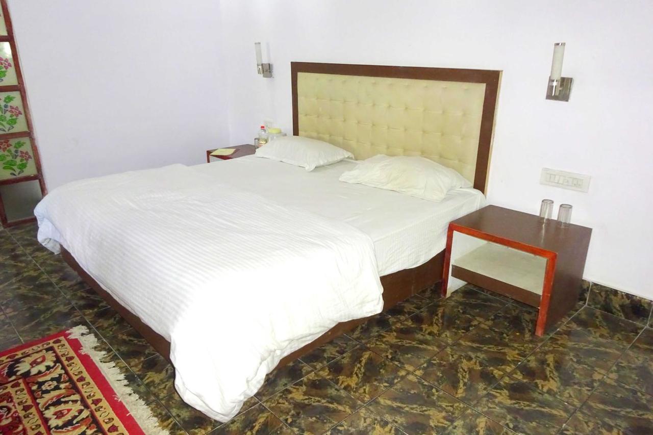 Hotel Utsav Nathdwara Bagian luar foto