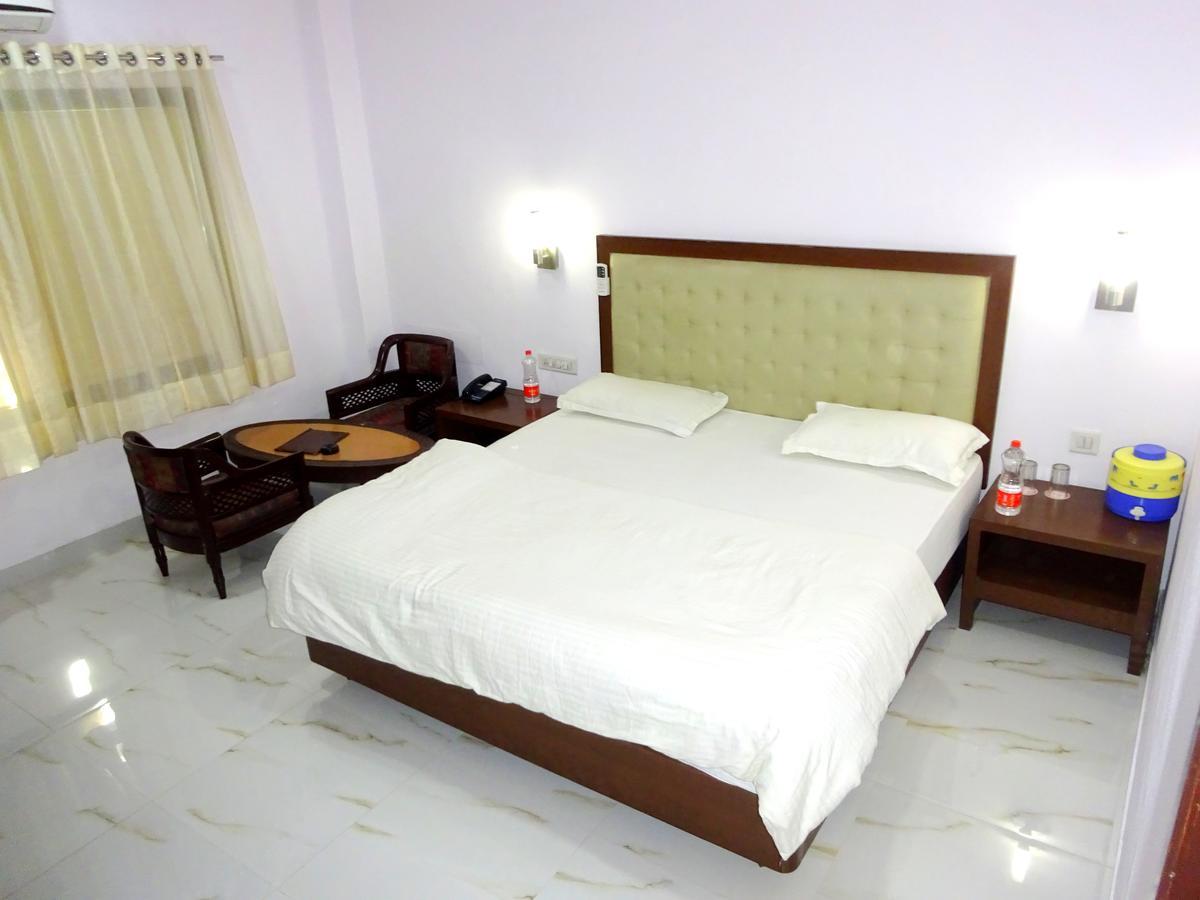 Hotel Utsav Nathdwara Bagian luar foto
