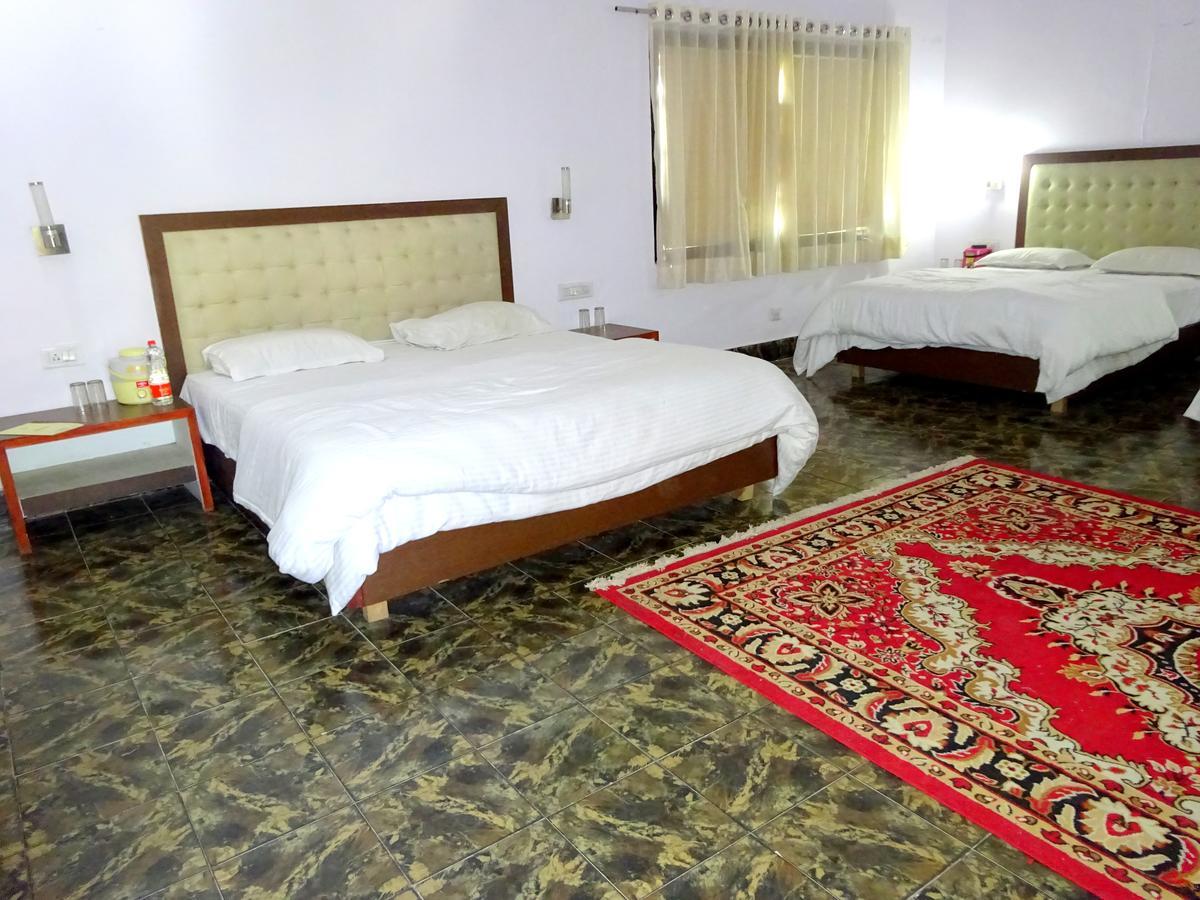 Hotel Utsav Nathdwara Bagian luar foto